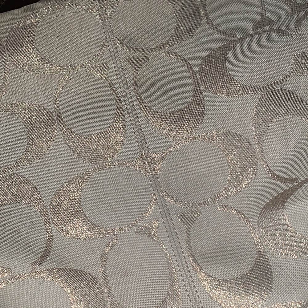 Coach Handbag - Picture 2 of 7
